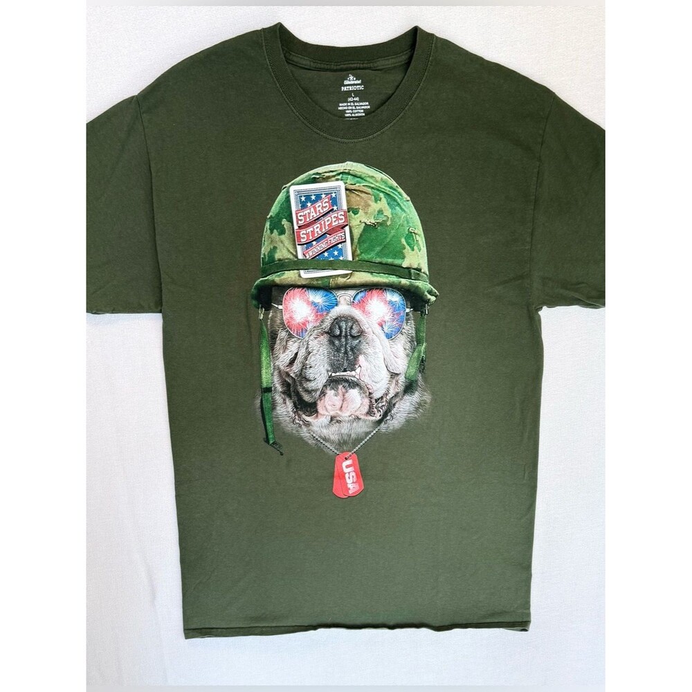 CELEBRATE Patriotic Bulldog Flag Military TShirt Graphic Tee sz LG